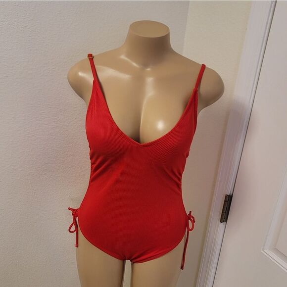 BRAND NEW TIME AND TRU ONE PIECE WOMEN'S DRAWING TIE SIDE TUMMY CONTROL SWIMSUIT - Picture 9 of 15